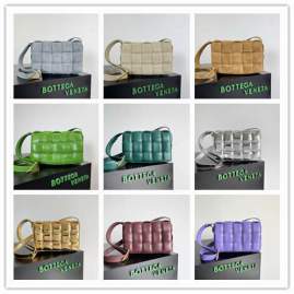 Picture of Bottega Veneta Handbags _SKUfw184065832fw